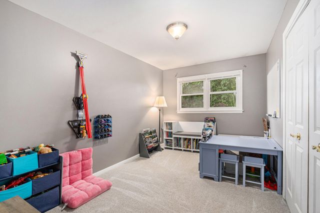 8838 Madison Court, Munster, IN 46321