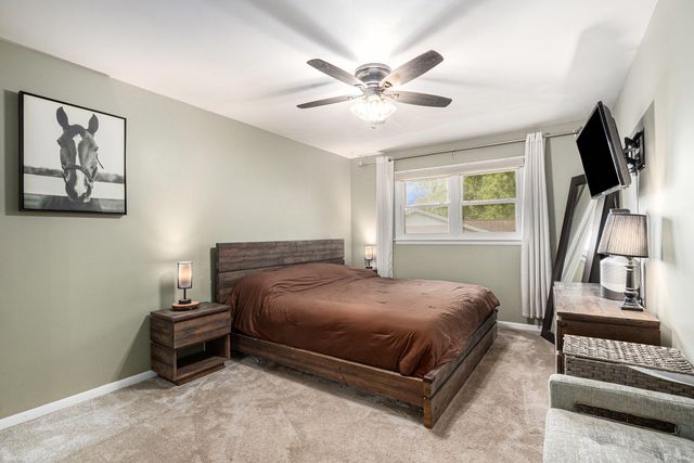 8838 Madison Court, Munster, IN 46321