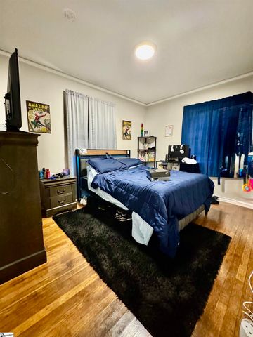 21 Foxhall Road, Greenville, SC 29605