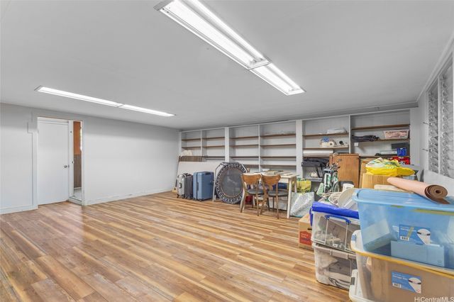 3820 Old Pali Road, Honolulu, HI 96817