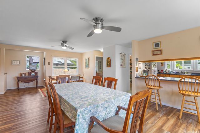 3820 Old Pali Road, Honolulu, HI 96817