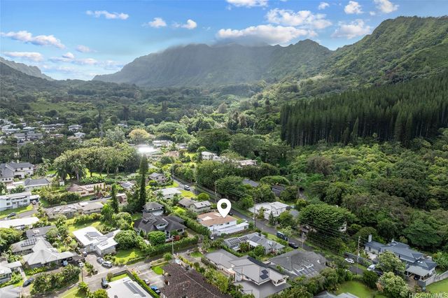 3820 Old Pali Road, Honolulu, HI 96817