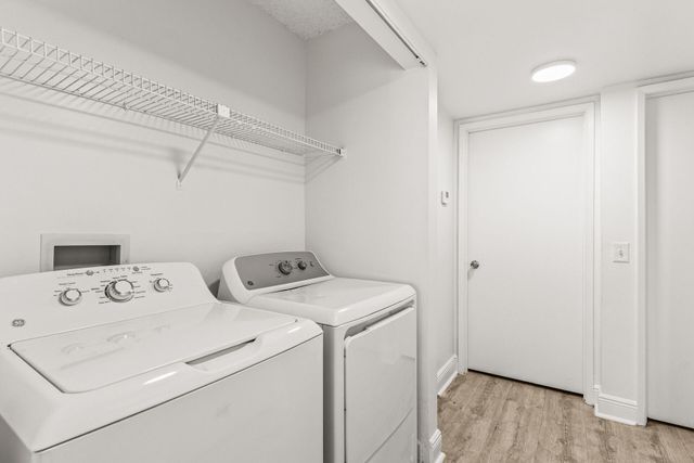 507 Meadows Circle, Boynton Beach, FL 33436