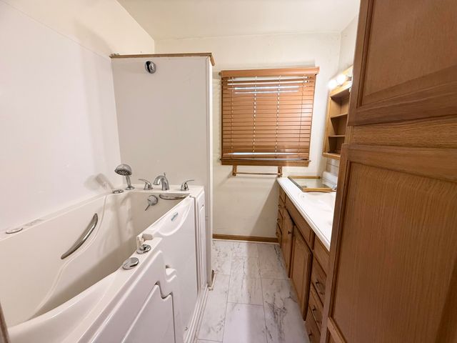 2716 Gull Road, Kalamazoo City, MI 49048