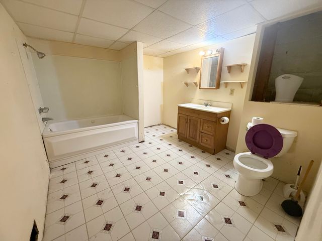 2716 Gull Road, Kalamazoo City, MI 49048