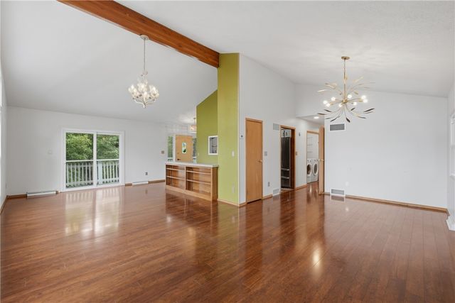 71 Parkway, Eureka Springs, AR 72632