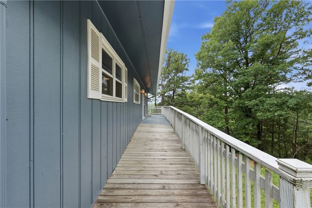 71 Parkway, Eureka Springs, AR 72632