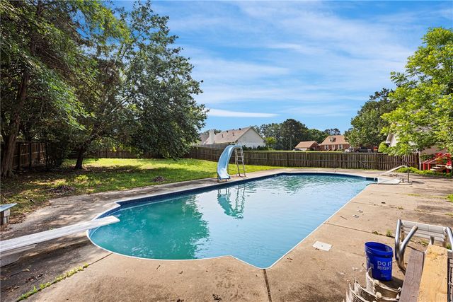 2920 Highland Drive, Russellville, AR 72802