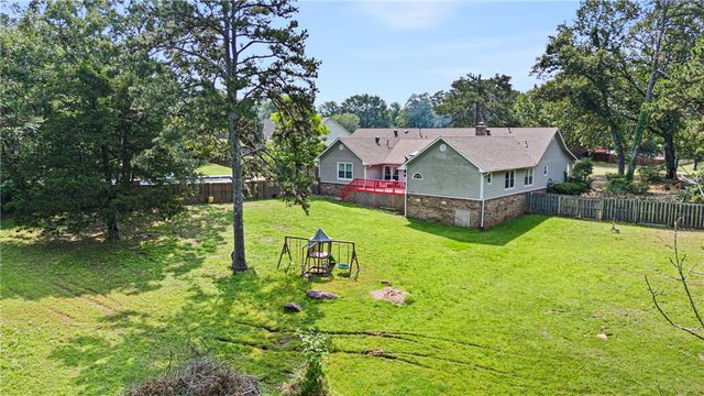 2920 Highland Drive, Russellville, AR 72802