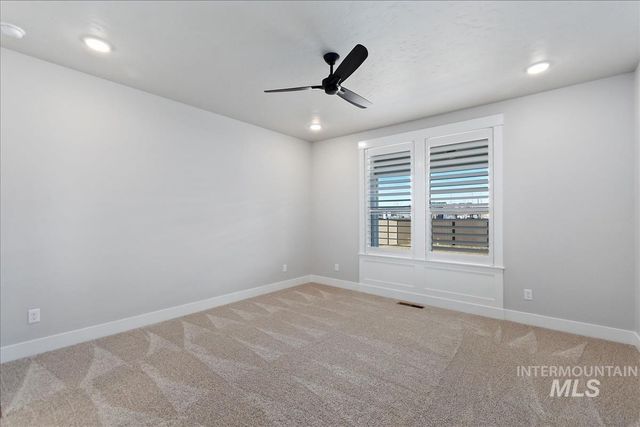 2210 N Buhrstone Ave, Eagle, ID 83616