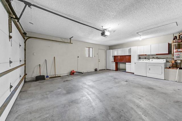 1412 Timber Gln, Escondido, CA 92027