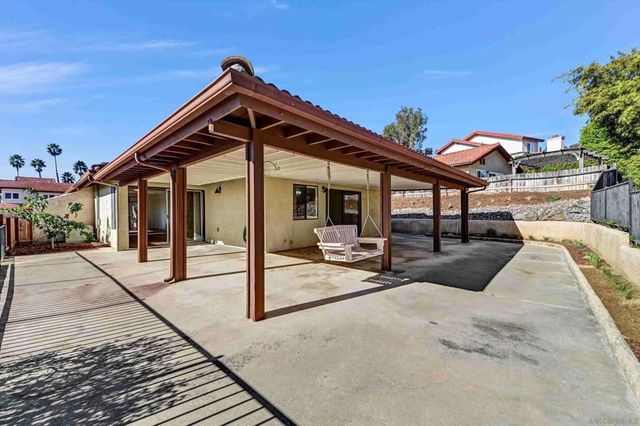 1412 Timber Gln, Escondido, CA 92027