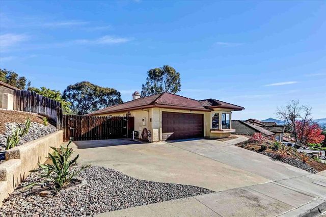 1412 Timber Gln, Escondido, CA 92027