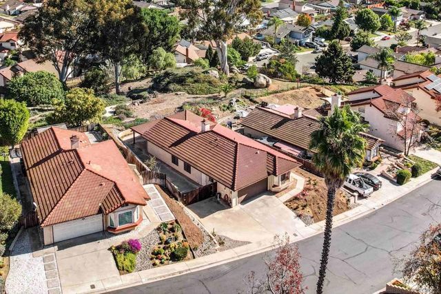 1412 Timber Gln, Escondido, CA 92027