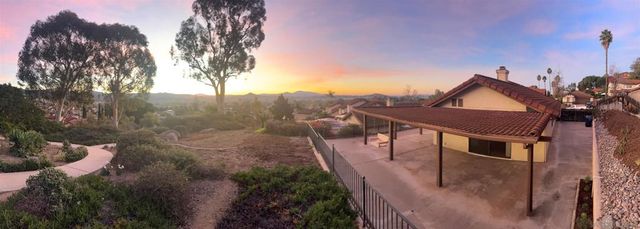 1412 Timber Gln, Escondido, CA 92027