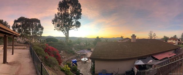 1412 Timber Gln, Escondido, CA 92027