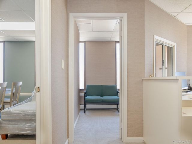 215 Willis Avenue 1st Fl, Mineola, NY 11501