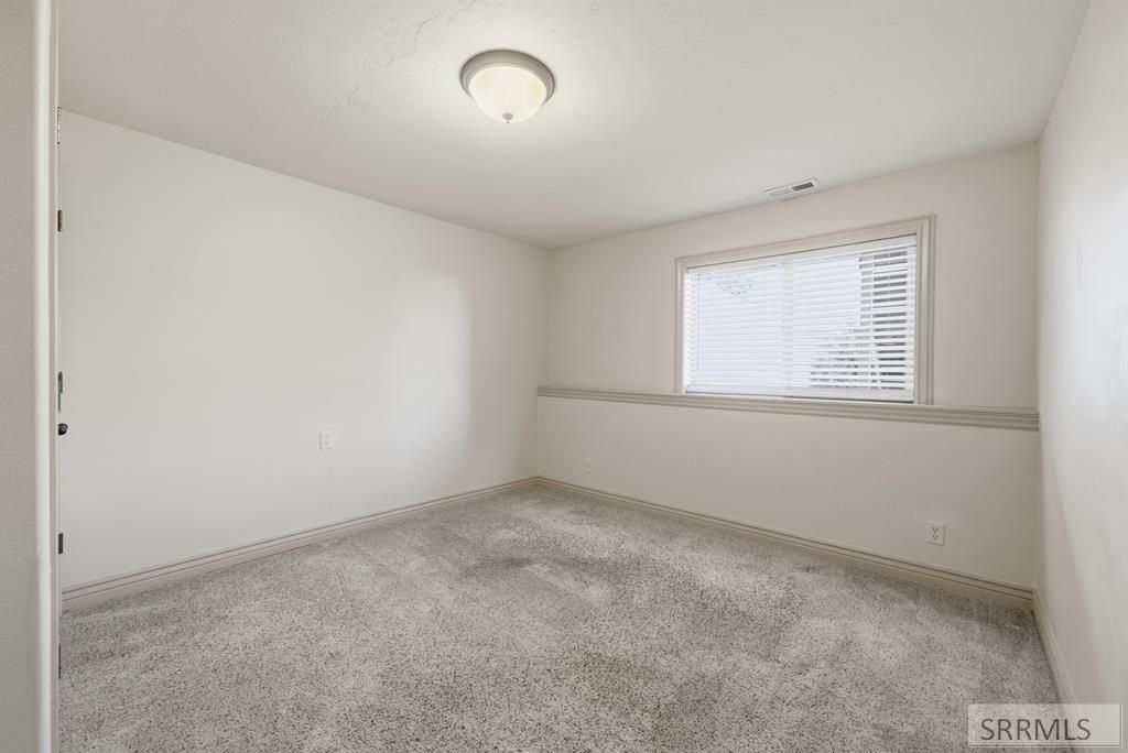 Image 20 of property listing at 614 Eaglewood Drive, Rexburg, ID 83440