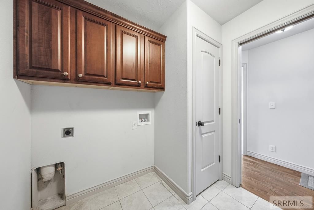 Image 8 of property listing at 614 Eaglewood Drive, Rexburg, ID 83440