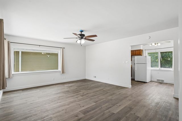 716 W 18th Street, Cedar Falls, IA 50613
