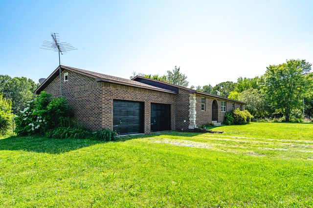 5506 County Road 9100, West Plains, MO 65775