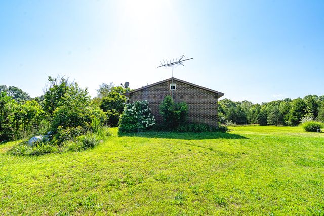5506 County Road 9100, West Plains, MO 65775