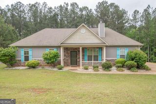 161 Edgemont Court, Lagrange, GA 30240