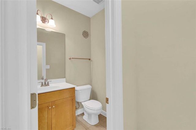 112 Peyton Randolph DR, Yorktown, VA 23692