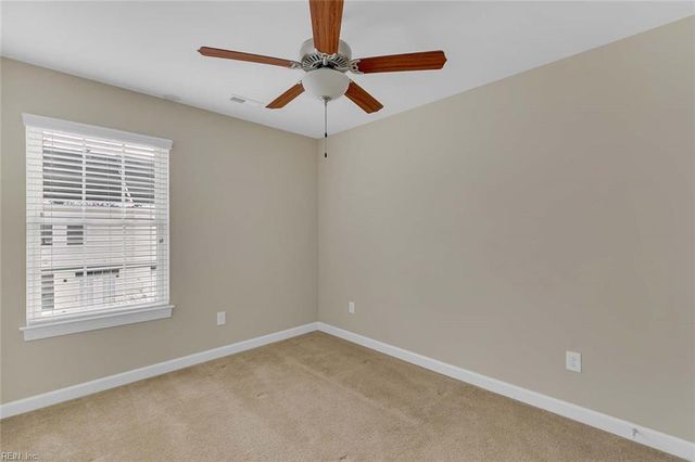 112 Peyton Randolph DR, Yorktown, VA 23692