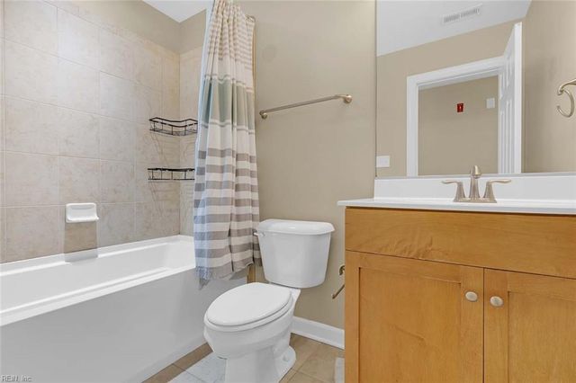 112 Peyton Randolph DR, Yorktown, VA 23692