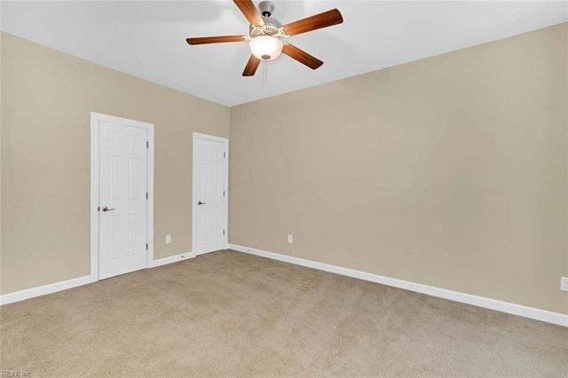 112 Peyton Randolph DR, Yorktown, VA 23692