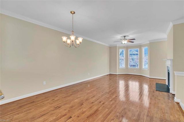 112 Peyton Randolph DR, Yorktown, VA 23692