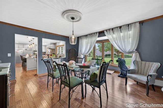 3109 S Bluff Court, Hudsonville, MI 49426