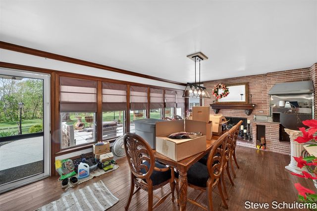 3109 S Bluff Court, Hudsonville, MI 49426