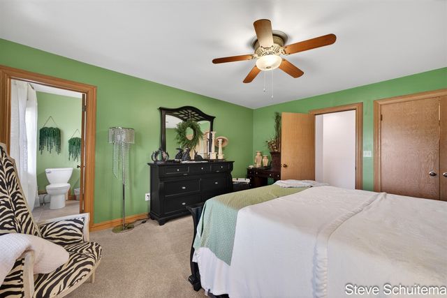 3109 S Bluff Court, Hudsonville, MI 49426