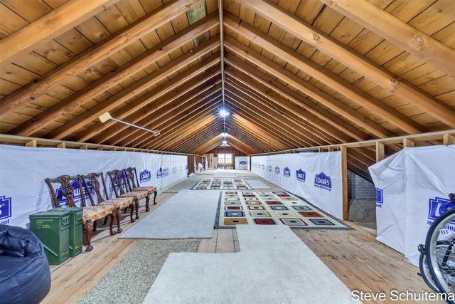 3109 S Bluff Court, Hudsonville, MI 49426