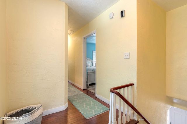 129 S Wild Olive Avenue, Daytona Beach, FL 32118