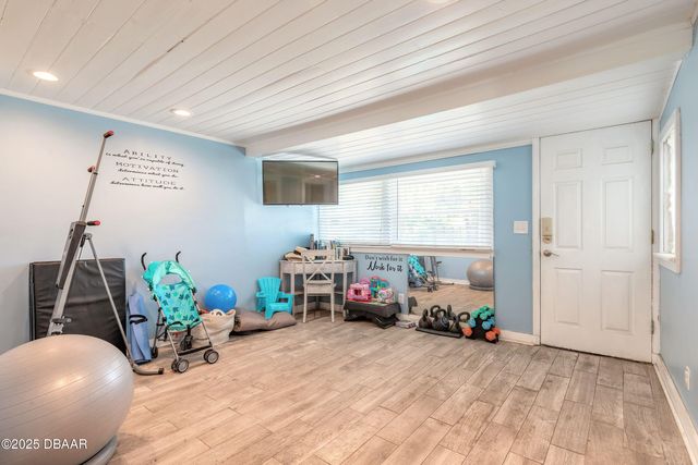 129 S Wild Olive Avenue, Daytona Beach, FL 32118