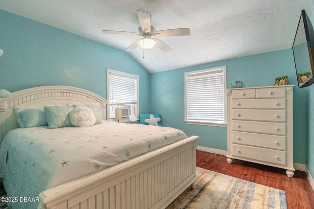 129 S Wild Olive Avenue, Daytona Beach, FL 32118