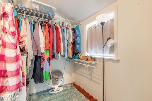 129 S Wild Olive Avenue, Daytona Beach, FL 32118