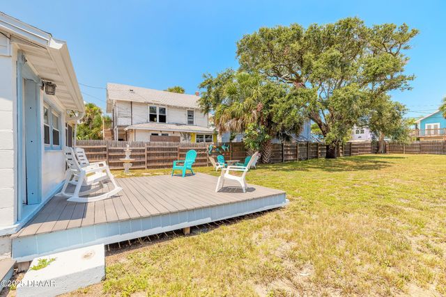 129 S Wild Olive Avenue, Daytona Beach, FL 32118