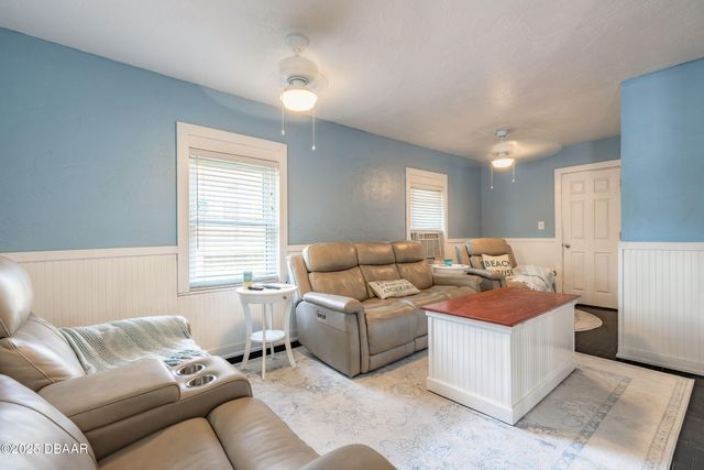 129 S Wild Olive Avenue, Daytona Beach, FL 32118