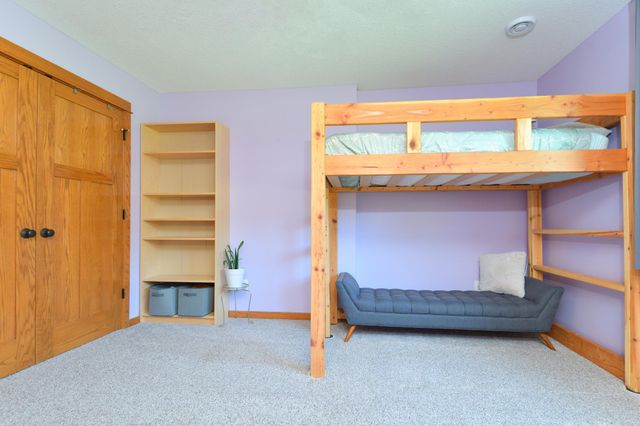 15602 Enfield Avenue N, Hugo, MN 55038