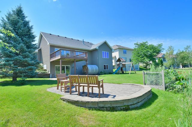 15602 Enfield Avenue N, Hugo, MN 55038