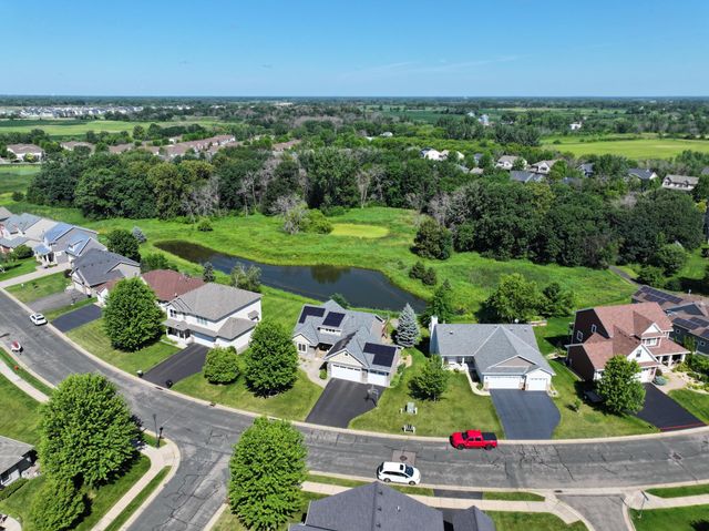 15602 Enfield Avenue N, Hugo, MN 55038