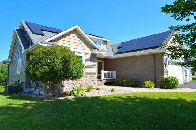 15602 Enfield Avenue N, Hugo, MN 55038