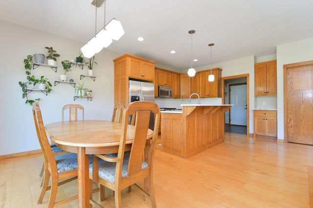 15602 Enfield Avenue N, Hugo, MN 55038