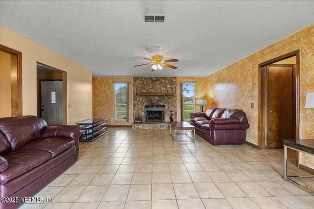 1617 MORNINGSIDE Drive, Middleburg, FL 32068