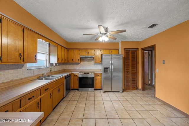 1617 MORNINGSIDE Drive, Middleburg, FL 32068