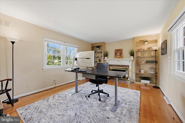 1071 SQUIRE CHENEY DR, West Chester, PA 19382